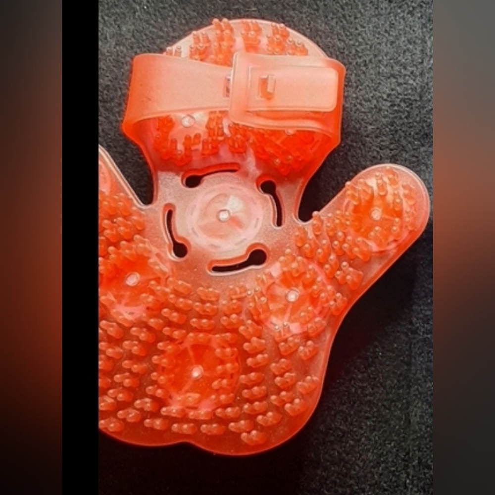 (2/$15) Hand Rolling Massager Red
